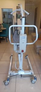 Buy used patient hoist at low price